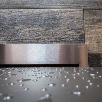 Confluo Wall Drain
